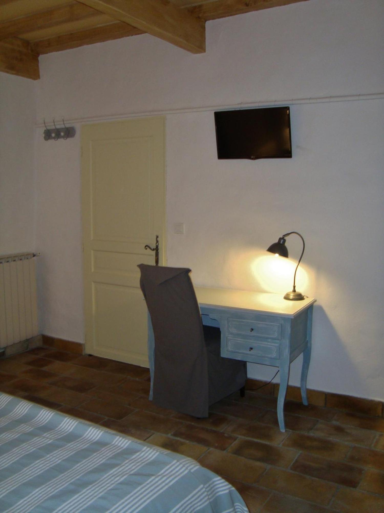 L'Escampe Bed and Breakfast Saturargues Kamer foto