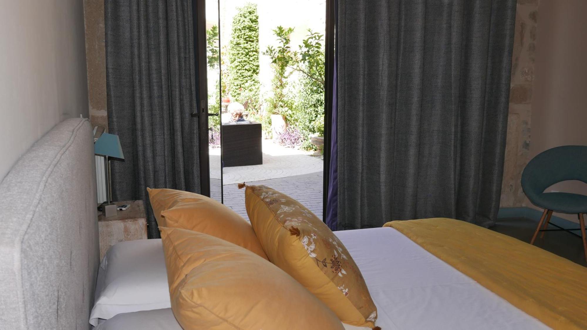 L'Escampe Bed and Breakfast Saturargues Buitenkant foto