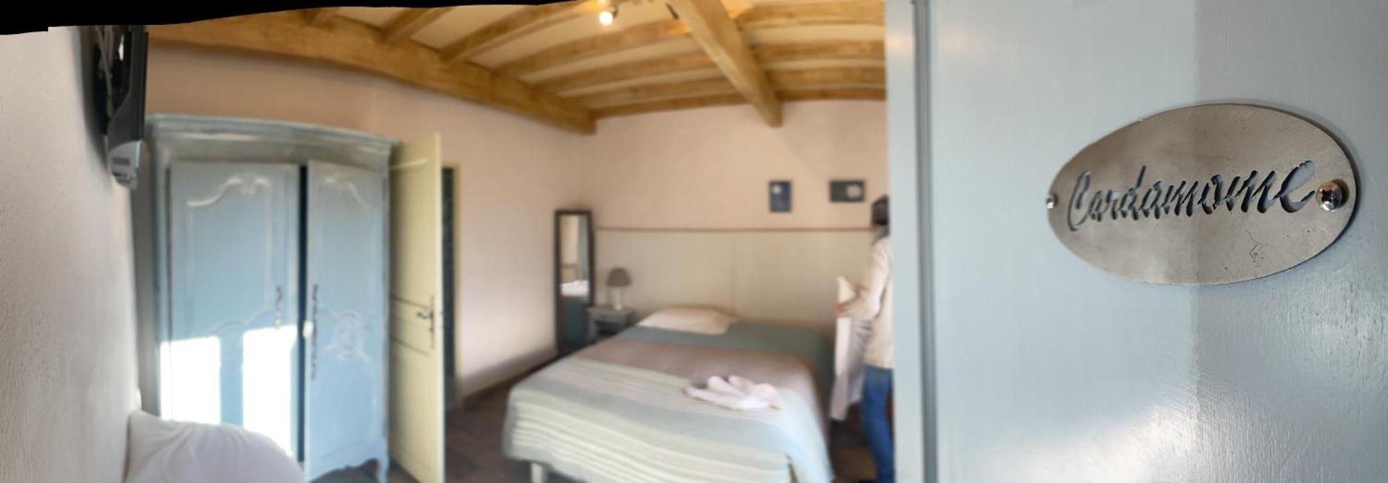 L'Escampe Bed and Breakfast Saturargues Kamer foto